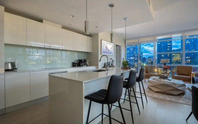 NEW The Draper Luxury Unit Prime Location