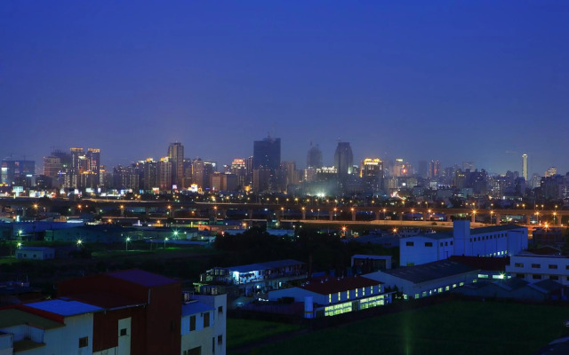 Taichung Shinkansen Grand Hotel