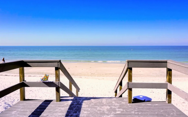 Sunset Beach Treasure Island Getaway (8200-4)