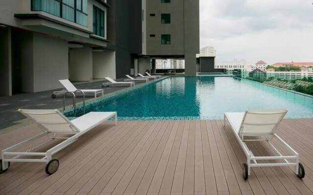 Jazz Service Suite George Town by Plush