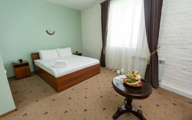 Matreshka Hotel