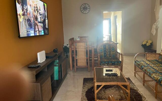 Remarkable 2-bed House in Danfa, Oyarifa