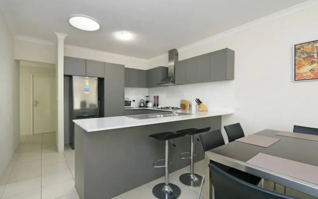 Stunning Home Near Scarborough Beach Sleeps 11