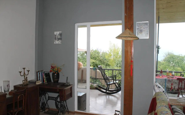 L House