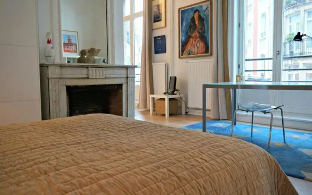 Little Suite - Pauline