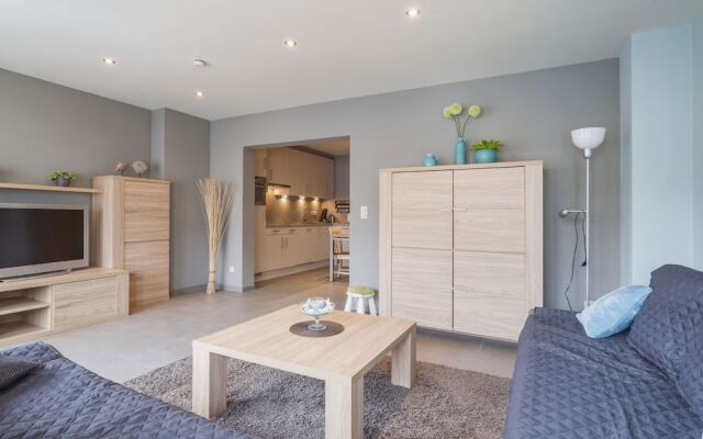 Pleasant Apartment Near the Seafront