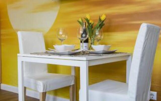 Warm & Friendly Apartment II.