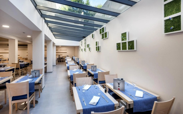 Hotel GHT Sa Riera