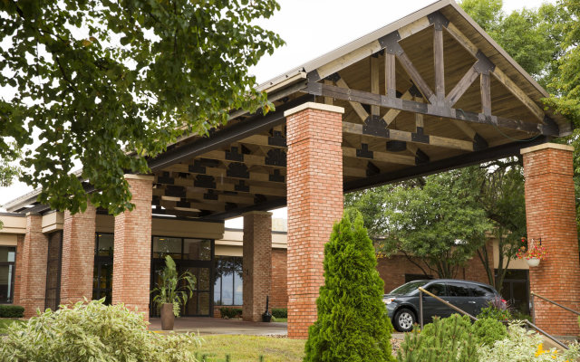 Lake Okoboji Resort & Conference Center