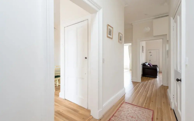 Traditional 3 bed Apartment Stockbridge