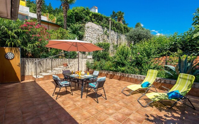 Beautiful Home in Opatija With Wifi and 3 Bedrooms