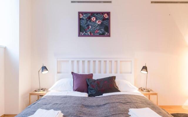 Junior Suite Fasangasse by welcome2vienna