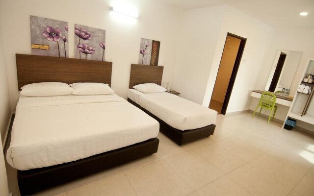 Hotel Cheqinn