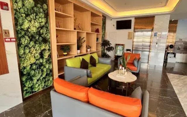 Vienna 3 Best Hotel (Jiangmen Enping Stadium)