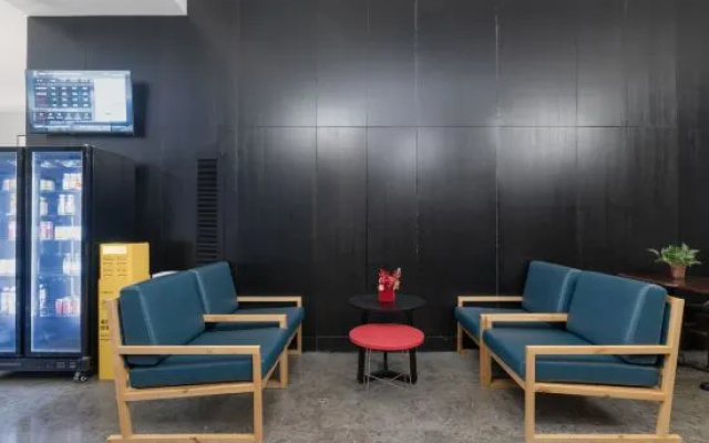 MAZE HOTEL（Shenzhen North Railway Station Yucheng Center) – Hotel Rooms – Shenzhen