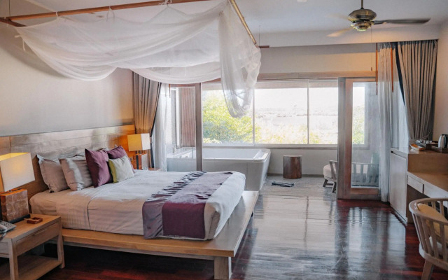 Pakasai Resort
