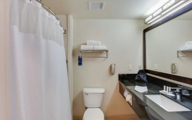 Quality Suites Millbrae