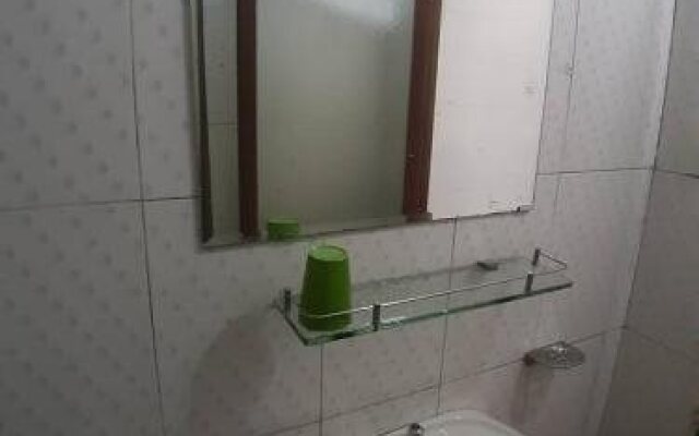 M  T Hotel