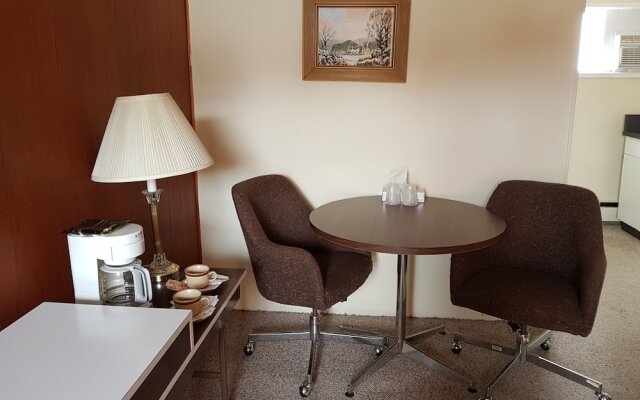 Deerview Lodge & Cabins - Princeton BC