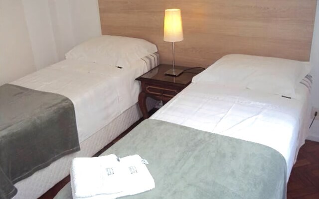 Quarto e Sala Posto 10 - RVP585-306