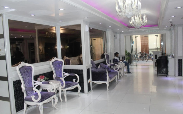 White Fort Hotel