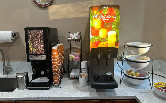 Comfort Inn Monterey Peninsula Airport