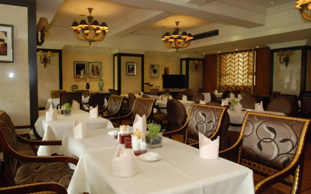 Kande Club Hotel