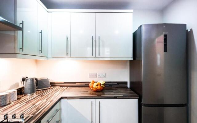 Waterside Lodge by PAY AS U STAY