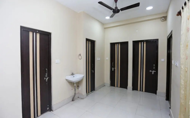 OYO 23623 Aakash Bika Guest House