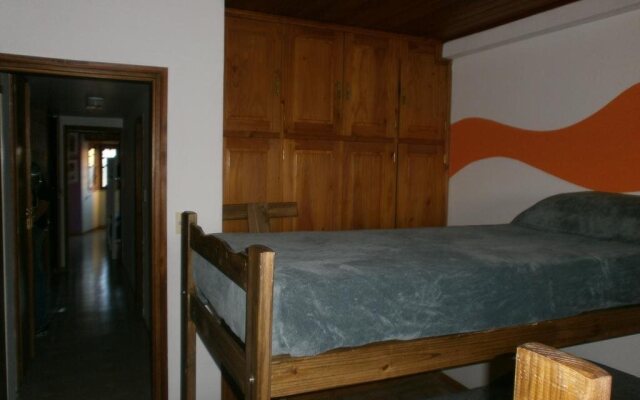 huellas HOSTEL