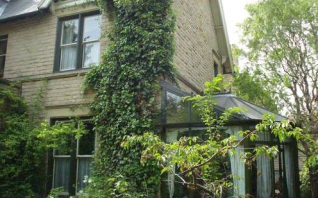 The Briary Hotel - Guest House