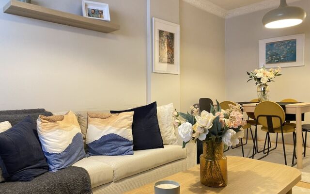 Cozy and Classy Flat Near Taksim Square in Beyoglu