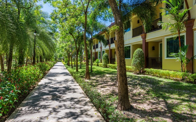 Duangjitt Resort & Spa
