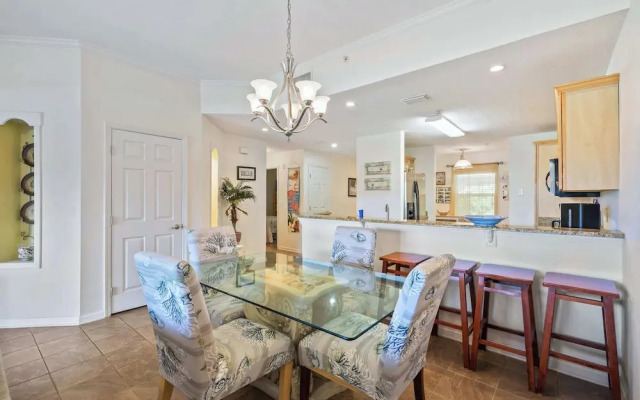 Beachfront Bliss: St. Augustine 2BD Luxury