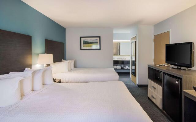 Clarion Inn Cleveland near University