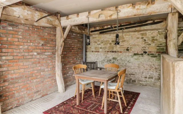 The Wool Barn