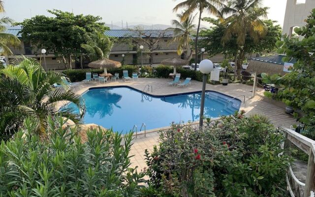 Sapphire Beach Villa
