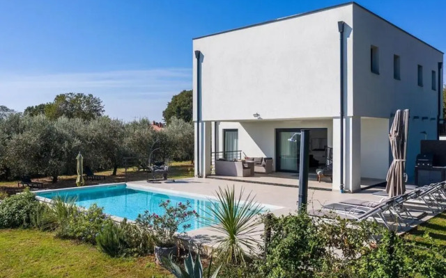 Villa Aurora III