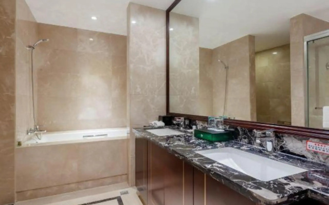 Aoyang Hotel