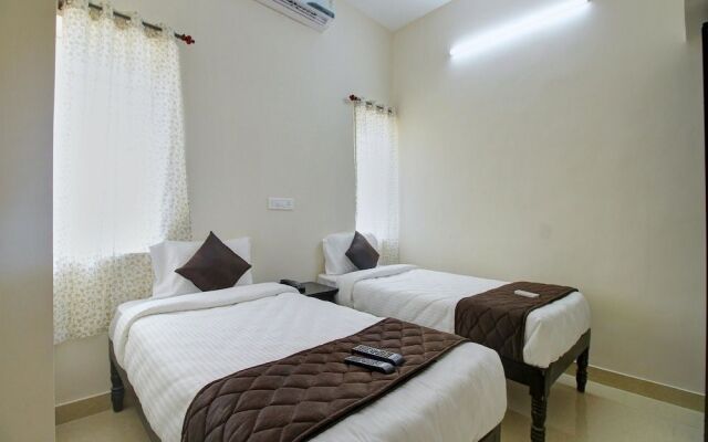 OYO 12798 Soundaryam Apartments