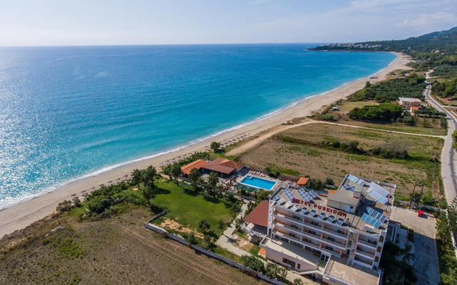 Poseidon Beach Hotel