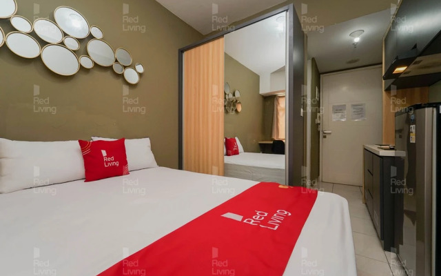 RedLiving Apartemen Springlake Summarecon - Kamarku Tower Azolla