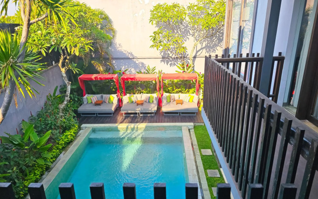 SEMINYAK ICON by Karaniya Experience