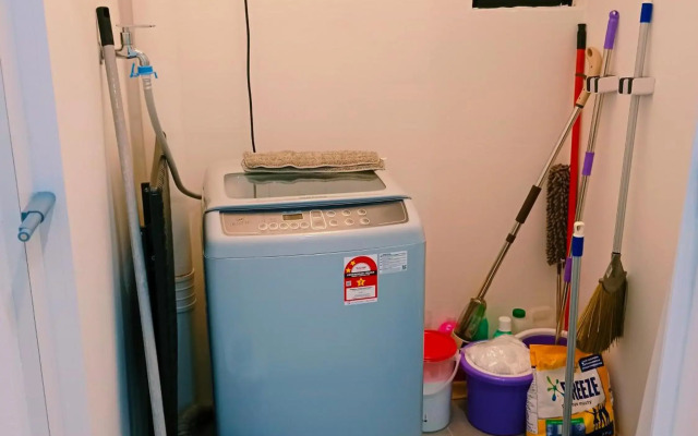 Comfortable18 3R2B 7pax Meritus Perai