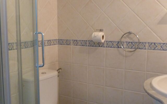 Tahiti Nerja Bluewater