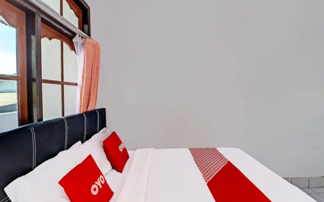 Gusti Residence by OYO Rooms