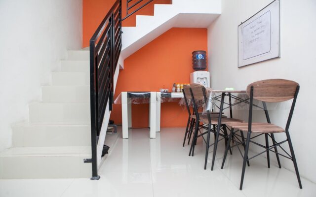 RedDoorz @ Pasir Luyu Buahbatu