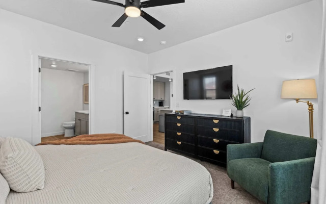 Terra Vista Stay for 8