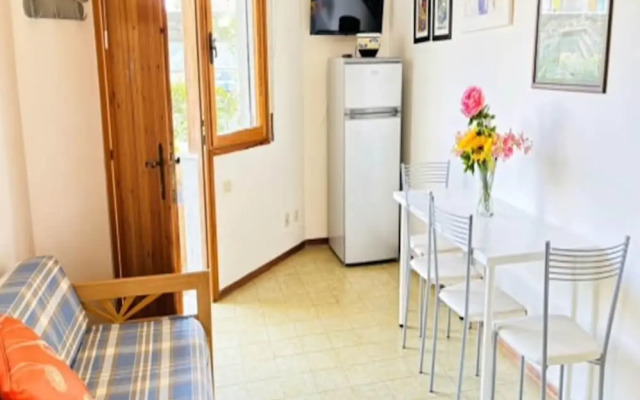 Charming Two-bedroom Apartment With Private Garden