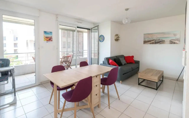 La loge du Minotaure, cosy, parking et bureaux